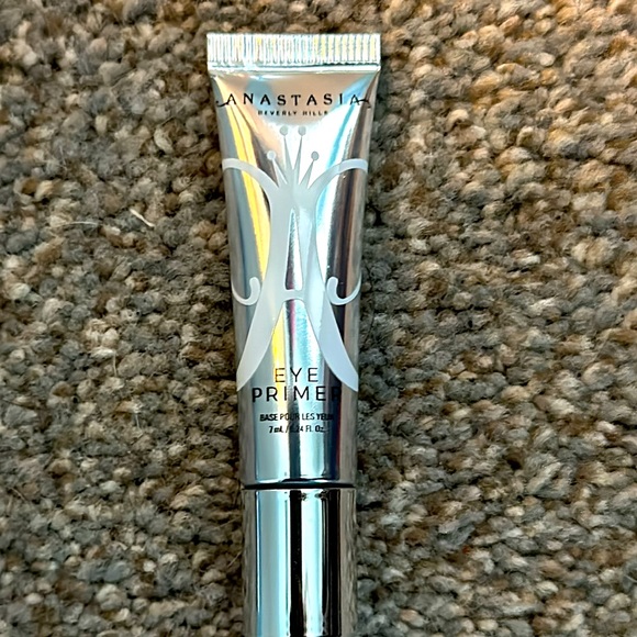 New With Box Anastasia Eye Primer - Picture 2 of 5